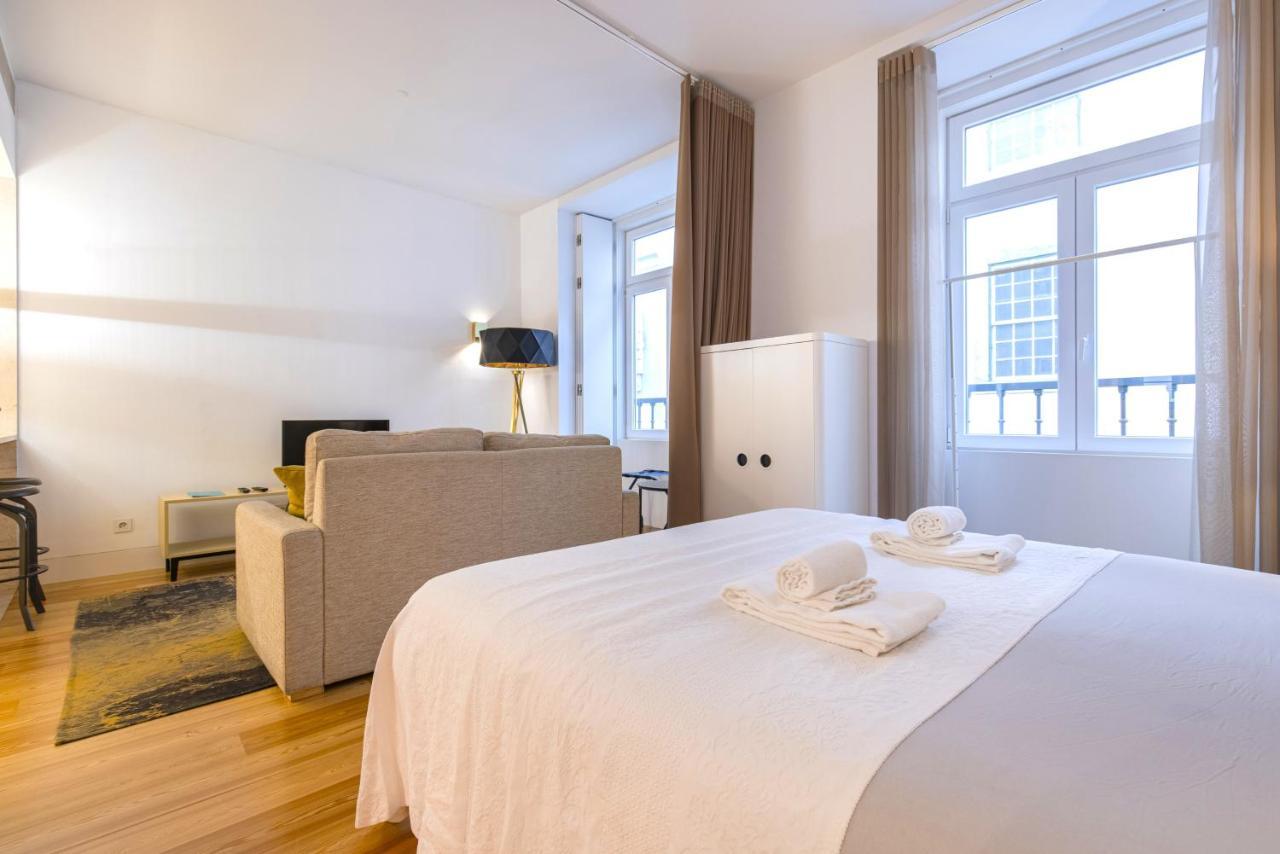 Cozy Downtown Studio By Lovelystay Lisabona Exterior foto