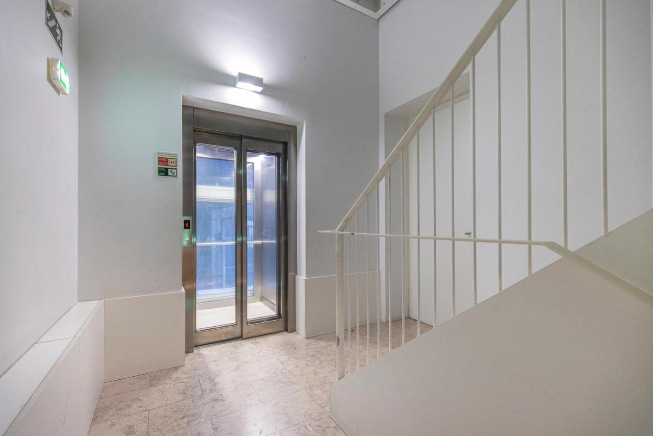 Cozy Downtown Studio By Lovelystay Lisabona Exterior foto